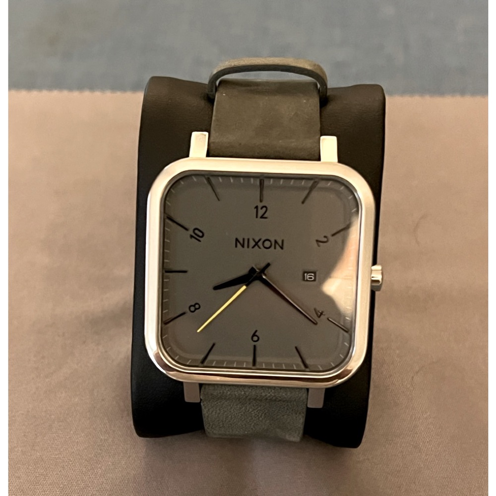 Nixon Ranger watch Color: charcoal   (Pre owned)